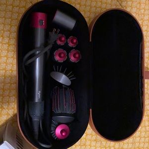 Dyson Airwrap Complete